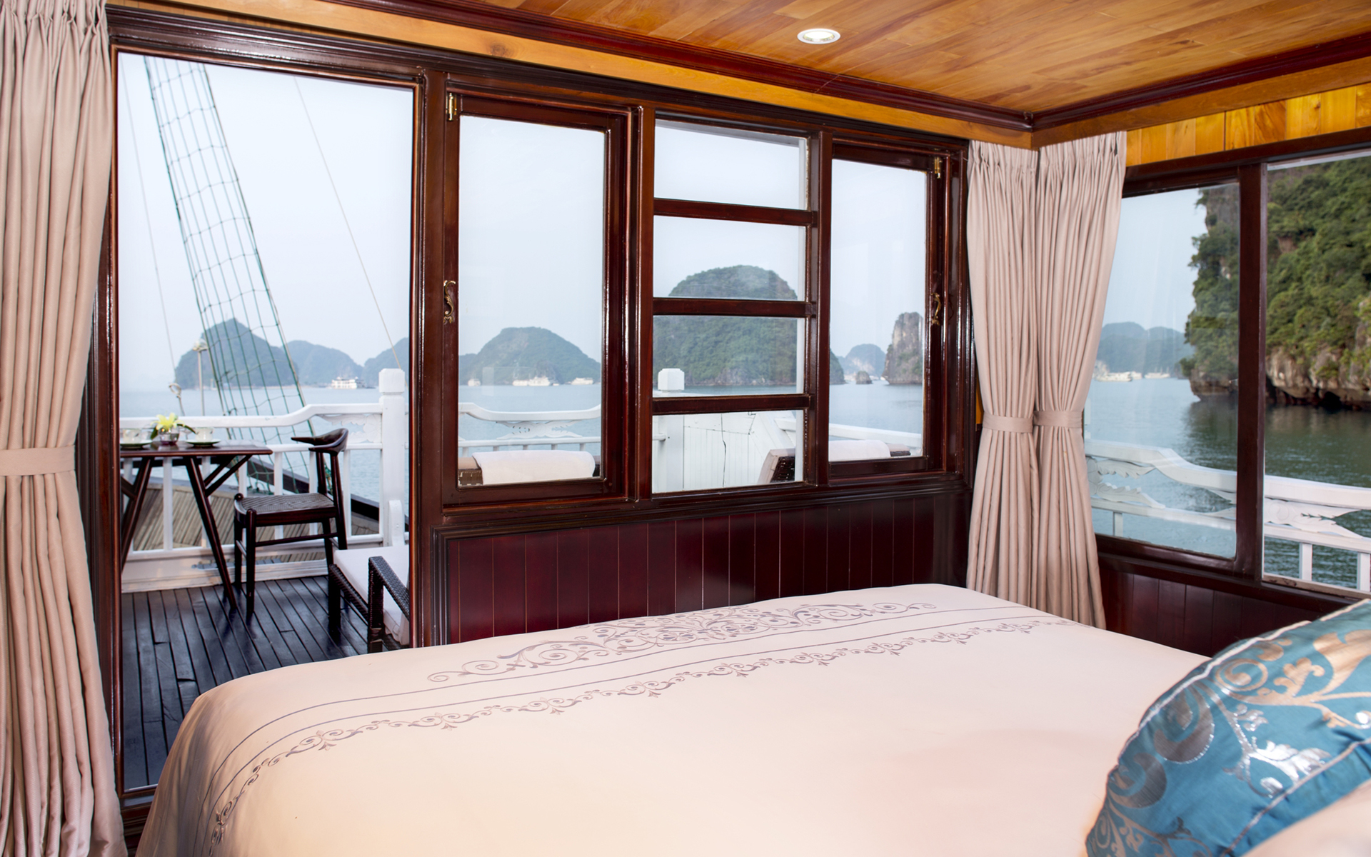7 Terrace Suite 2 8f5e2