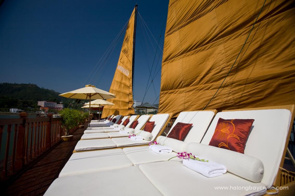 Indochina-Sails-3-Sundeck