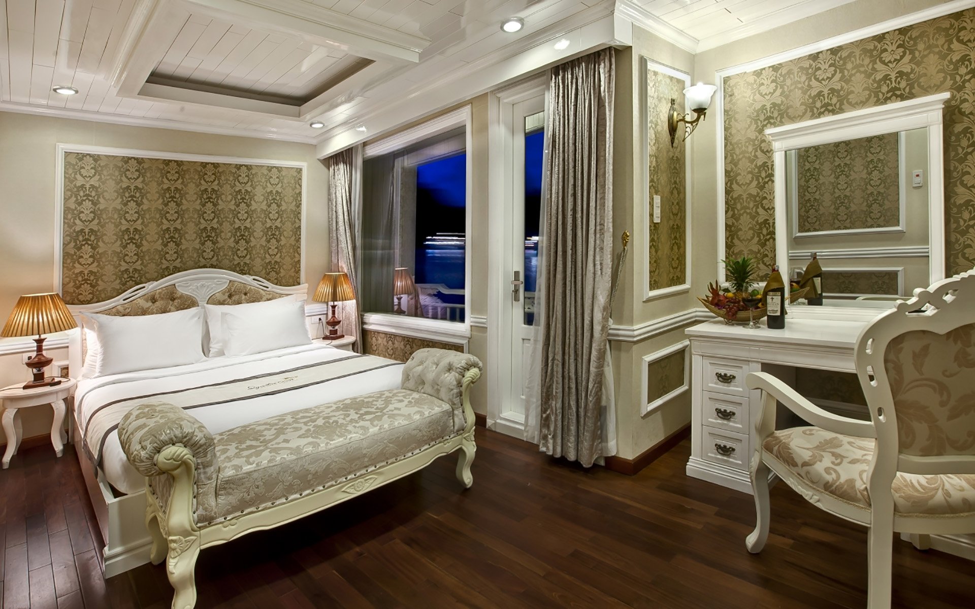 Elite Suite