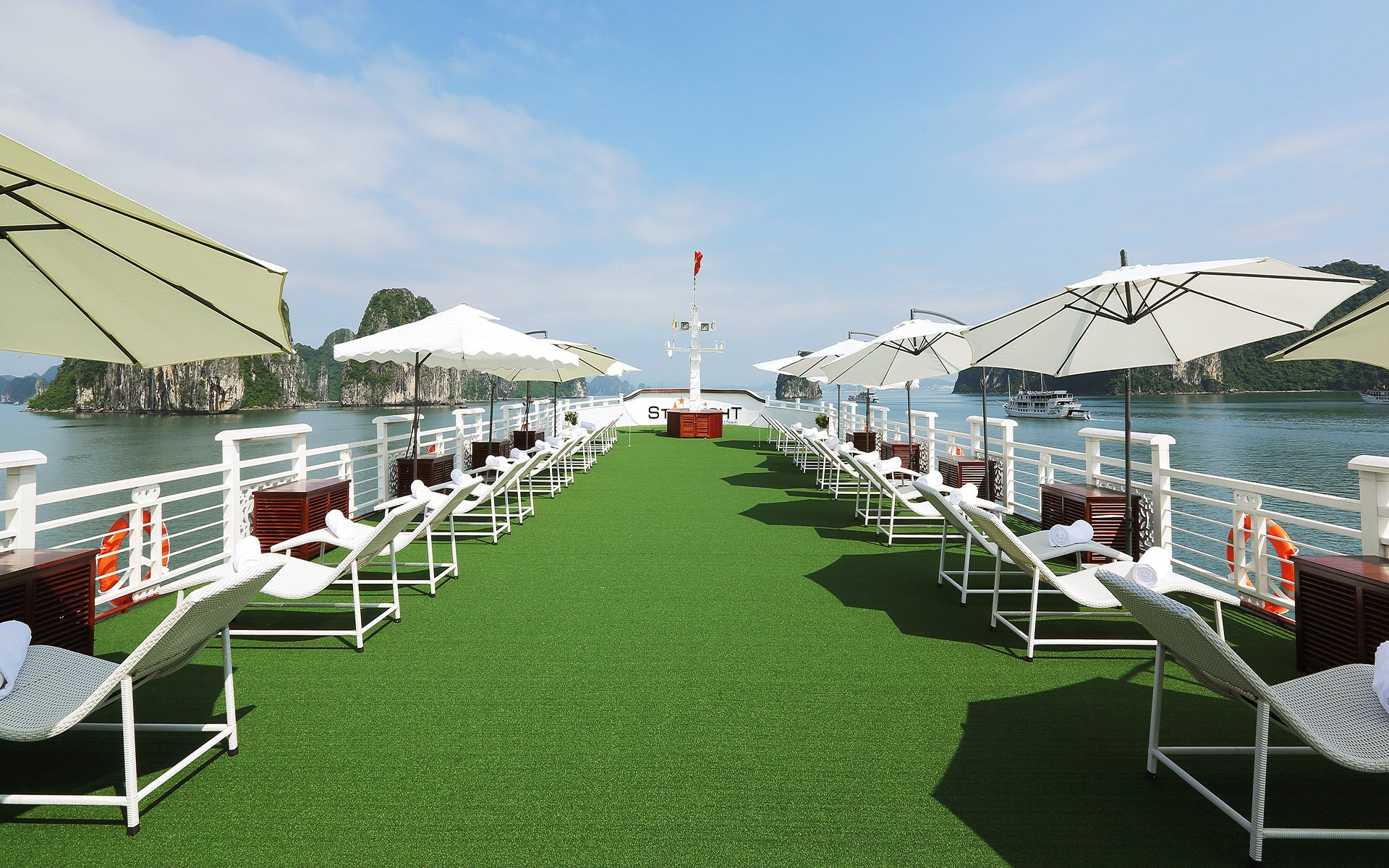 Sundeck