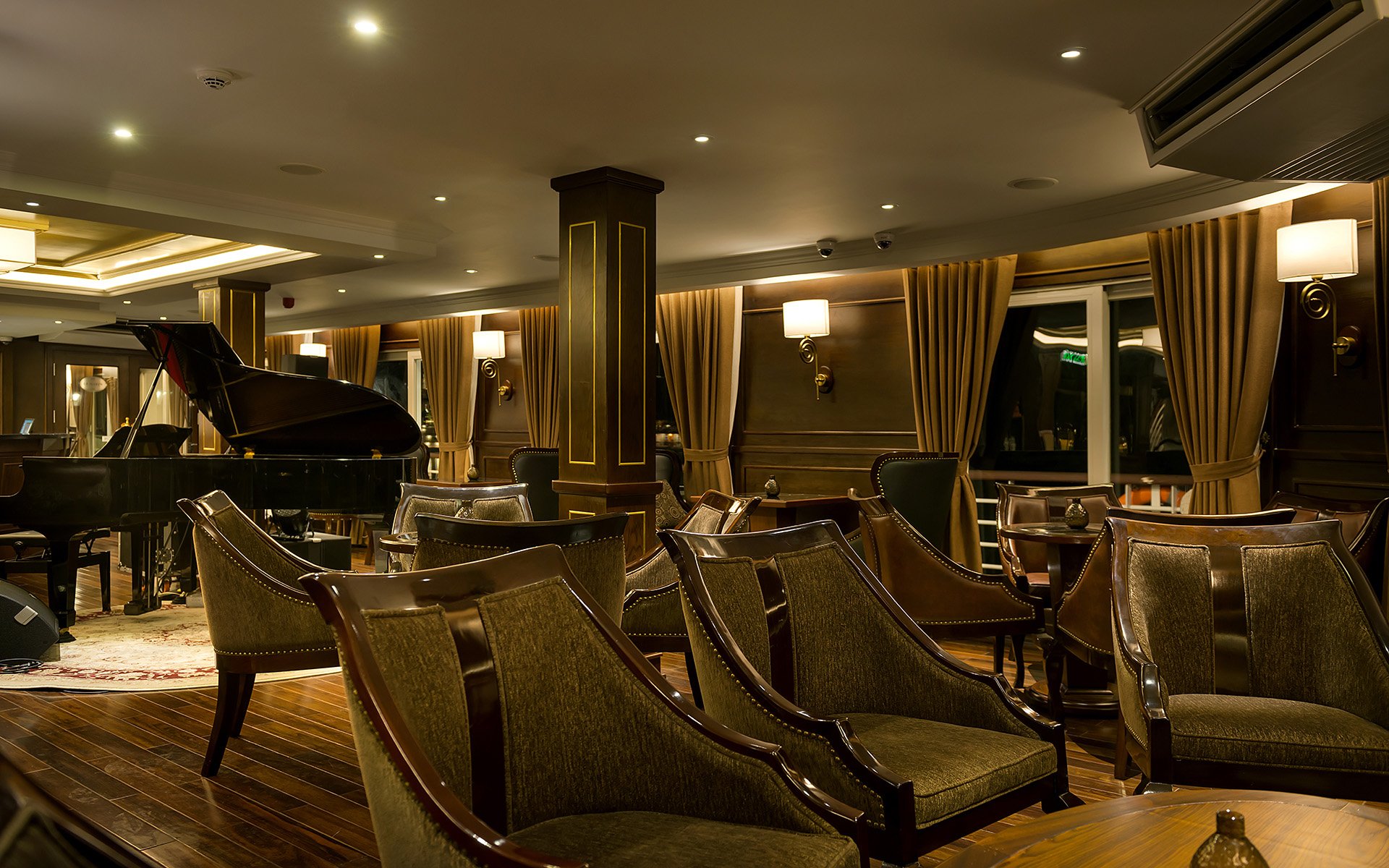 Le Piano Bar
