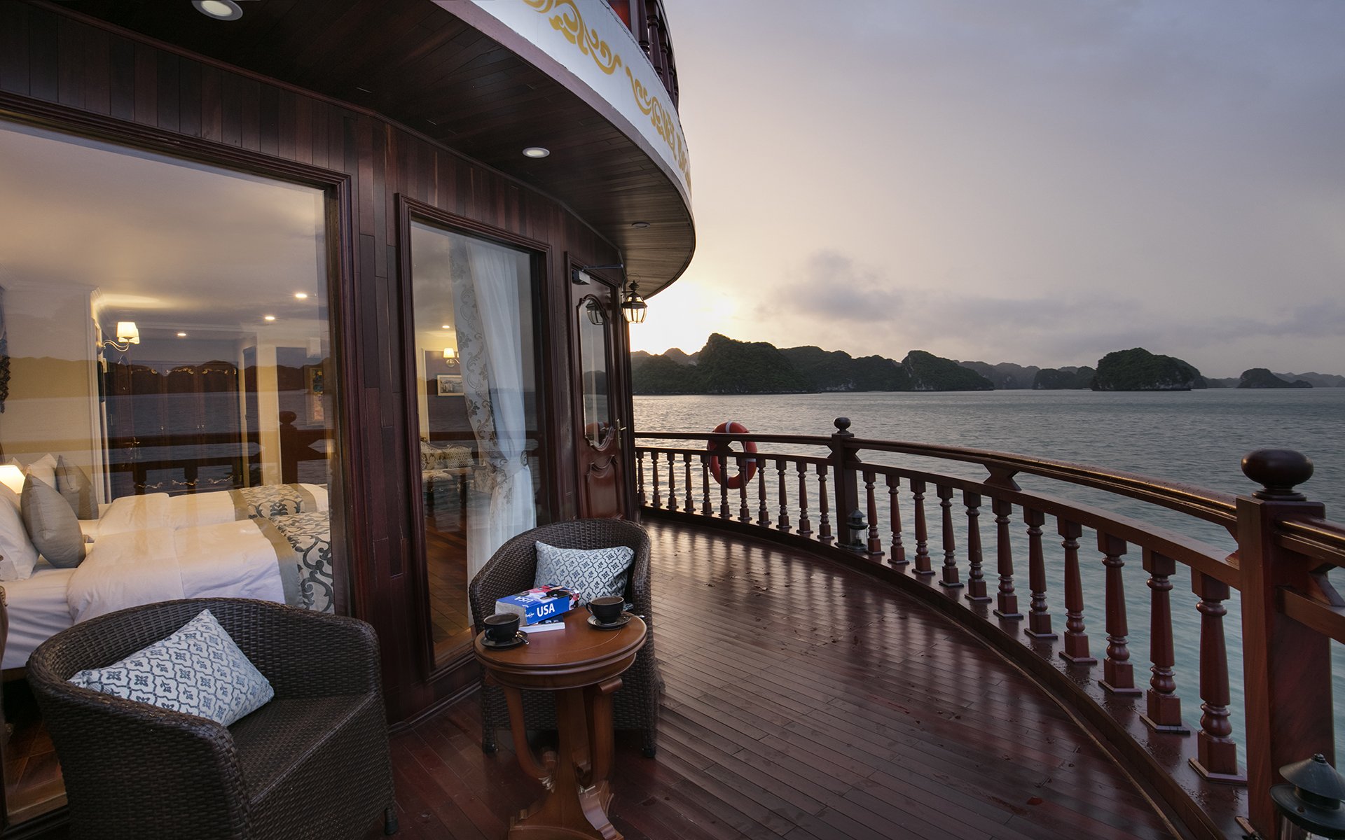 Signature Suite