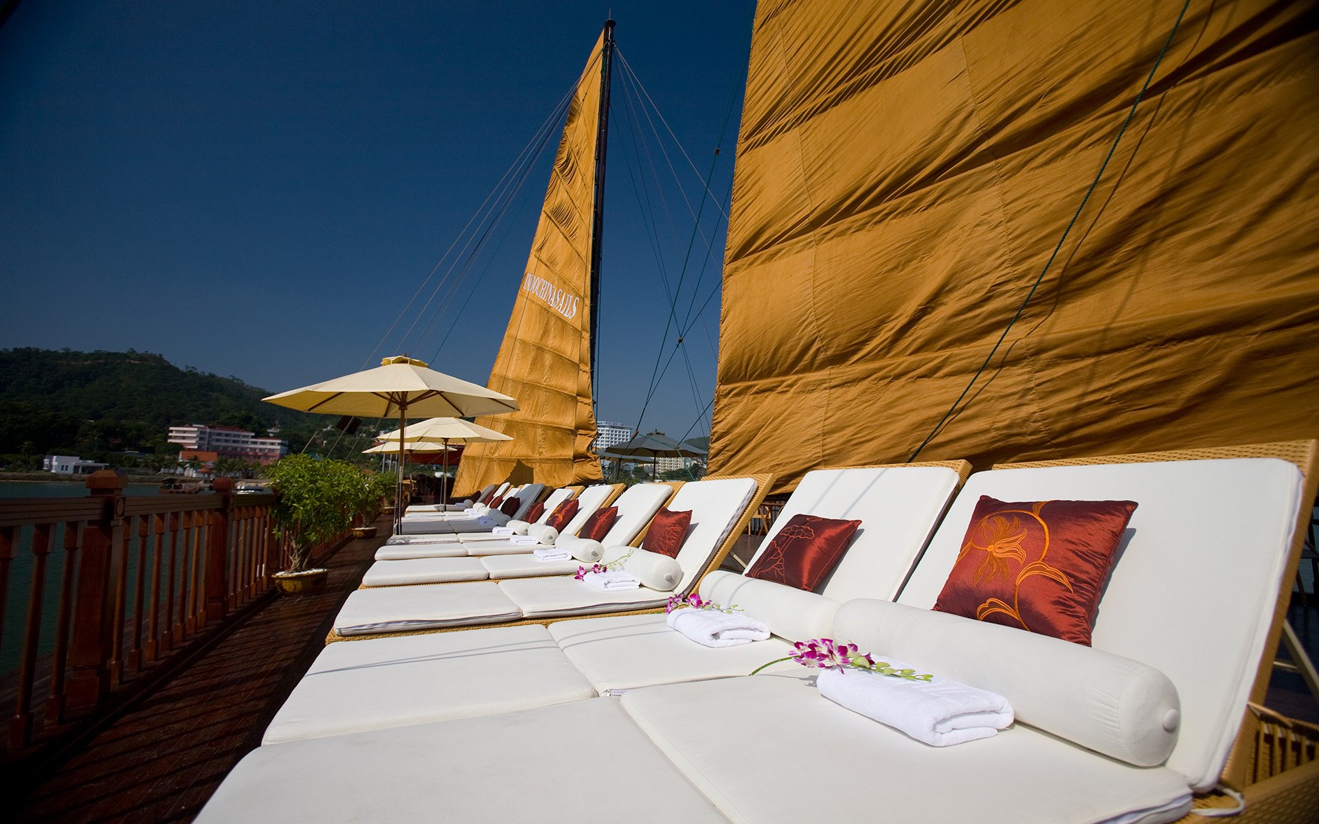 Sundeck