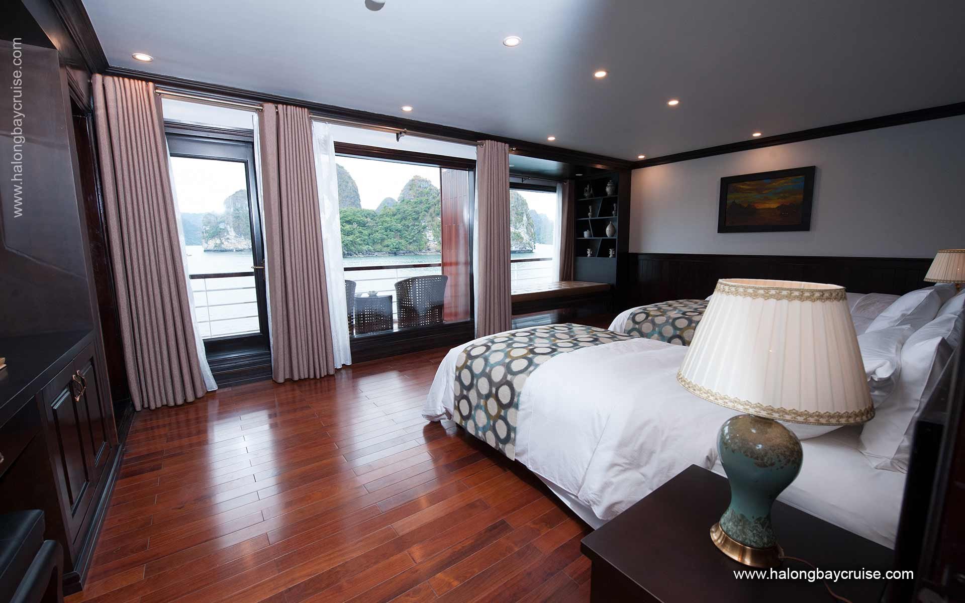 Triple room