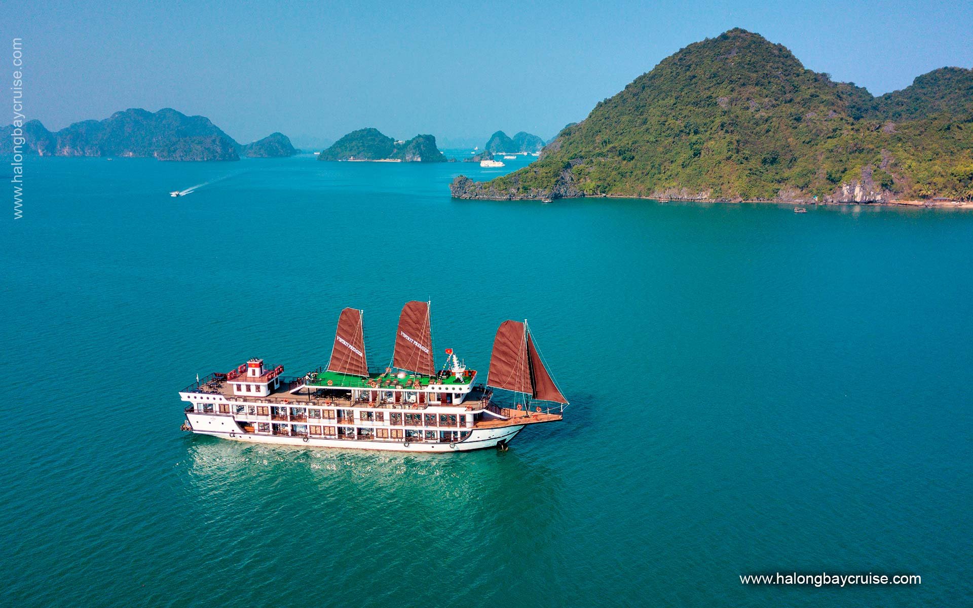 V’Spirit Premier Cruise