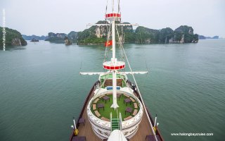 Dragon Legend Cruise