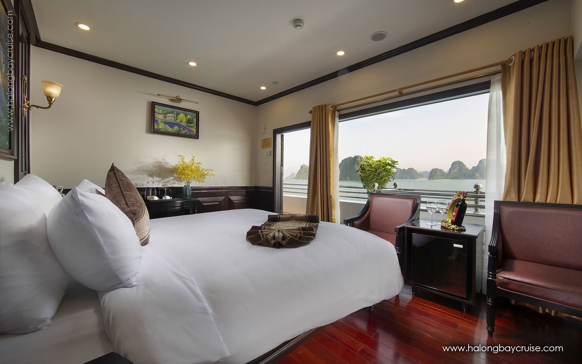 Athena Royal Cruise